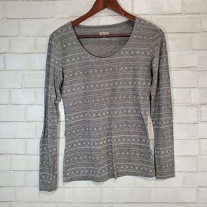 32 Degrees long sleeve top